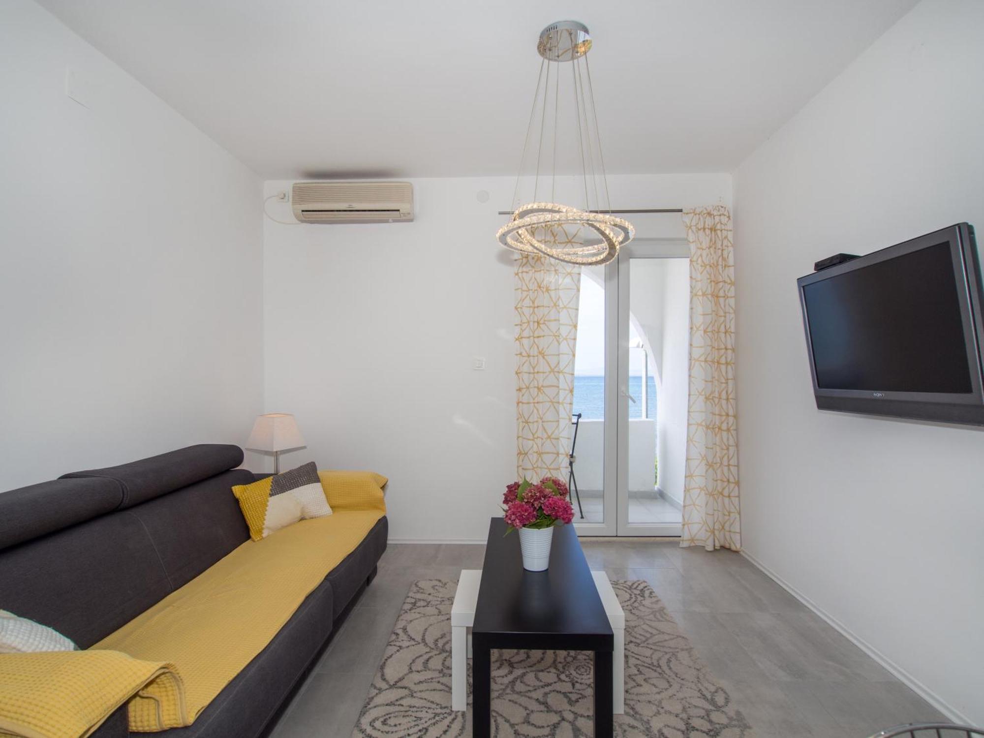 Villa Tamaris On The Beach Podstrana Exterior photo