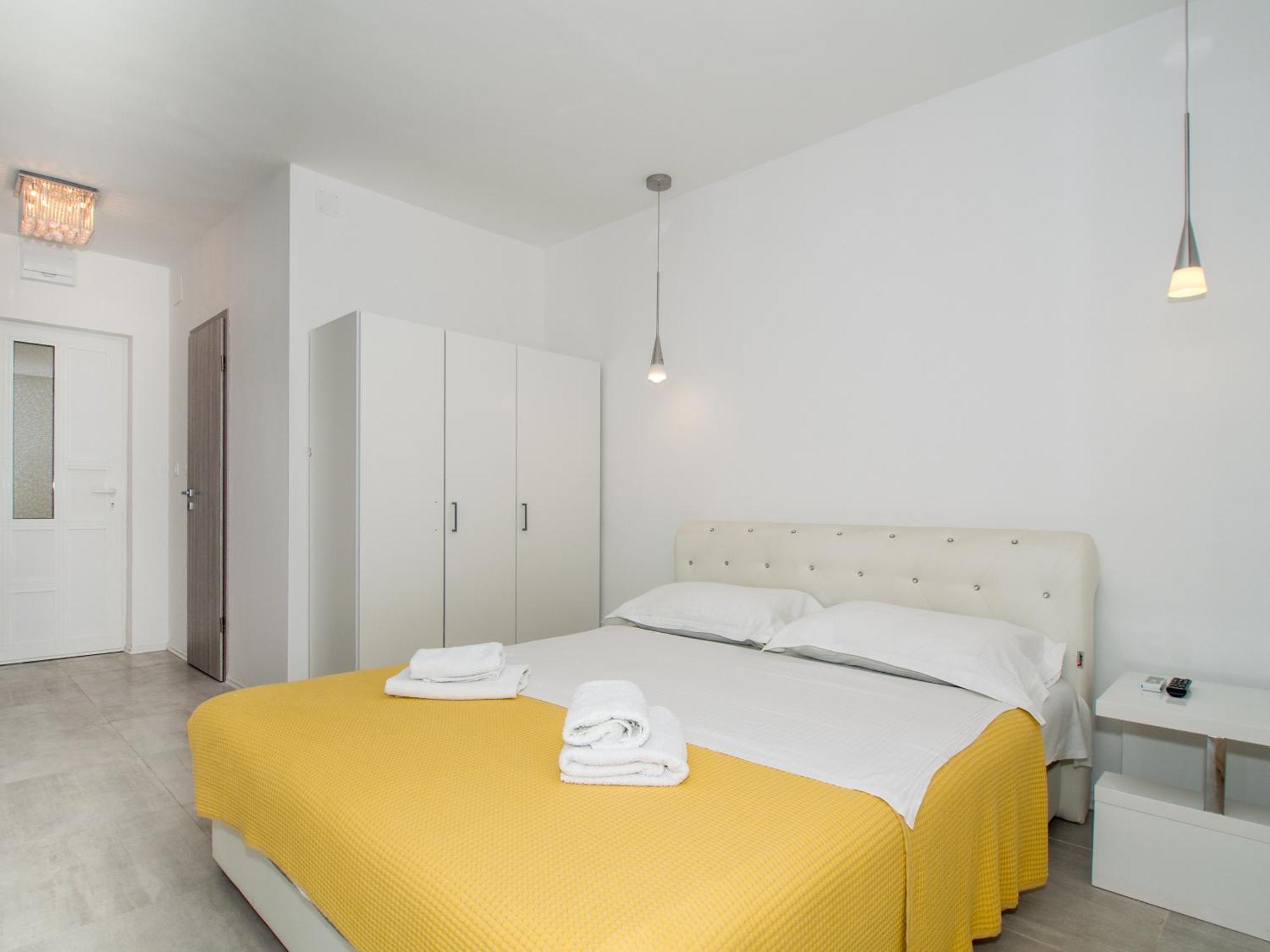 Villa Tamaris On The Beach Podstrana Exterior photo